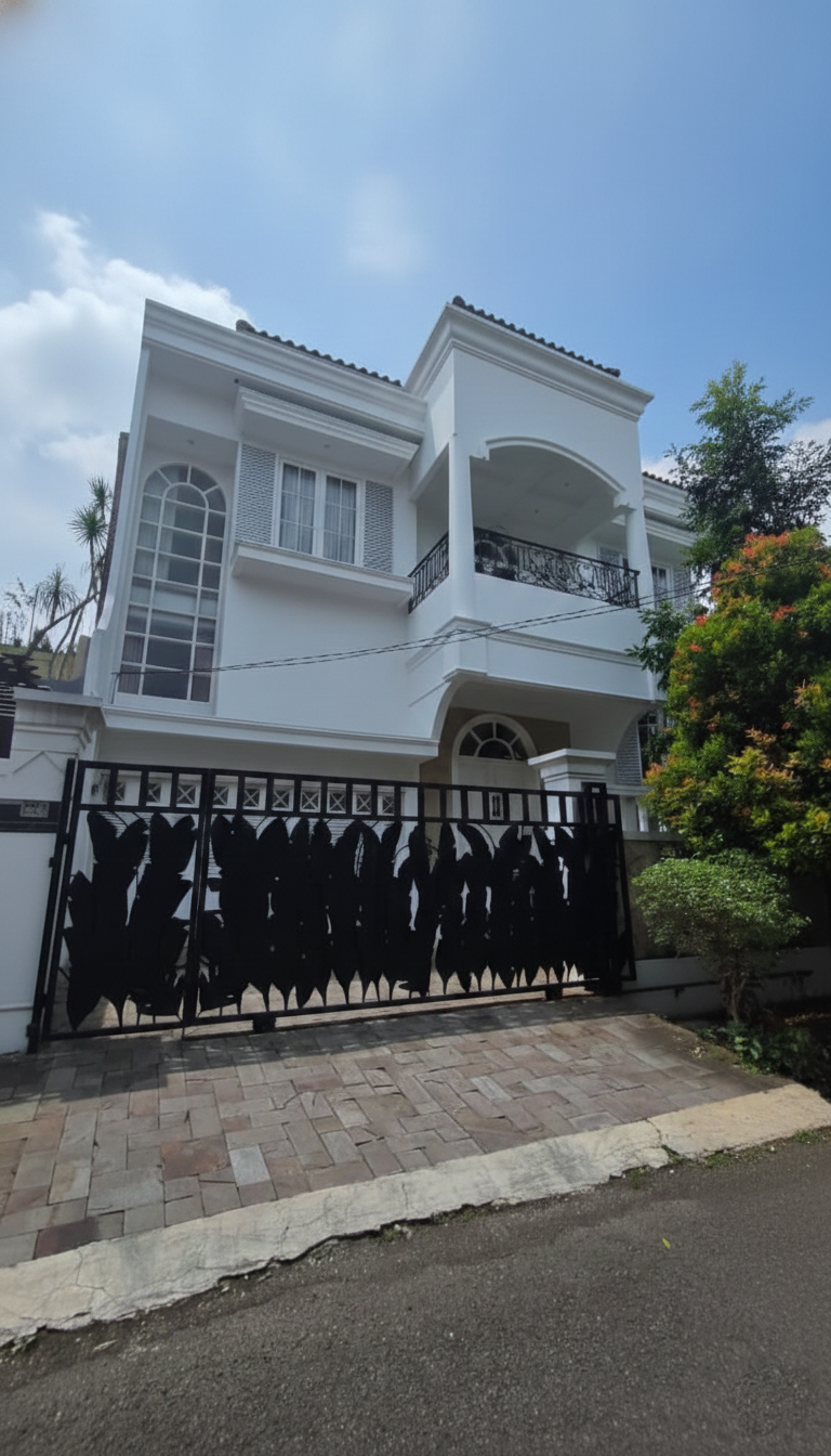 Rumah Mewah Pondok Indah Dekat Pim, Newly Renovated, Ada Kolam Renang