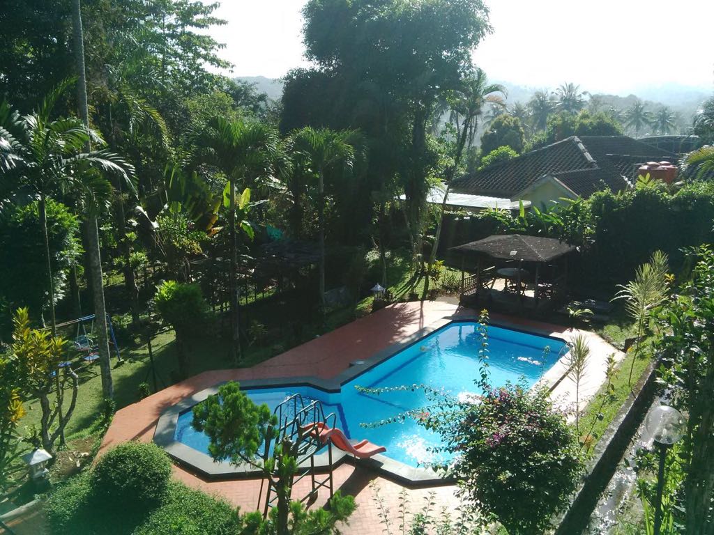 Vila di Cibogo Megamendung, Ada Pendopo, Kolam Pemancingan, Ada Pondokan 2 KT, View Pegunungan