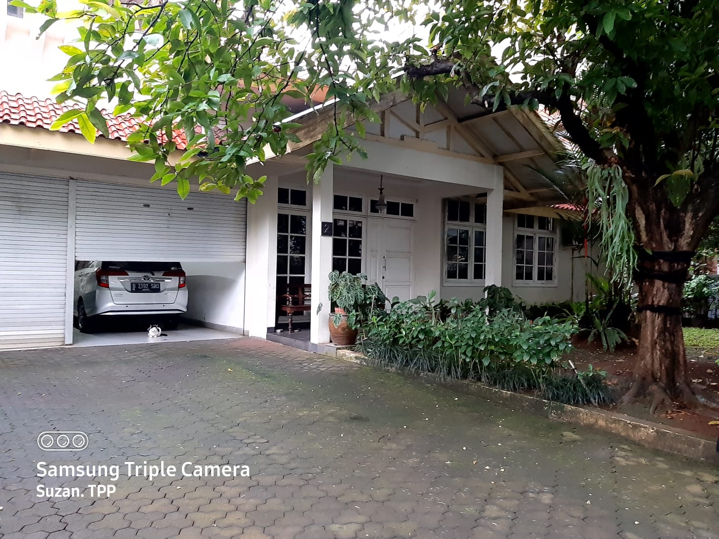 Dijual Rumah di Pondok Pinang, Ada 10 KT Dijadikan Kost Putri. 10 Menit ke MRT