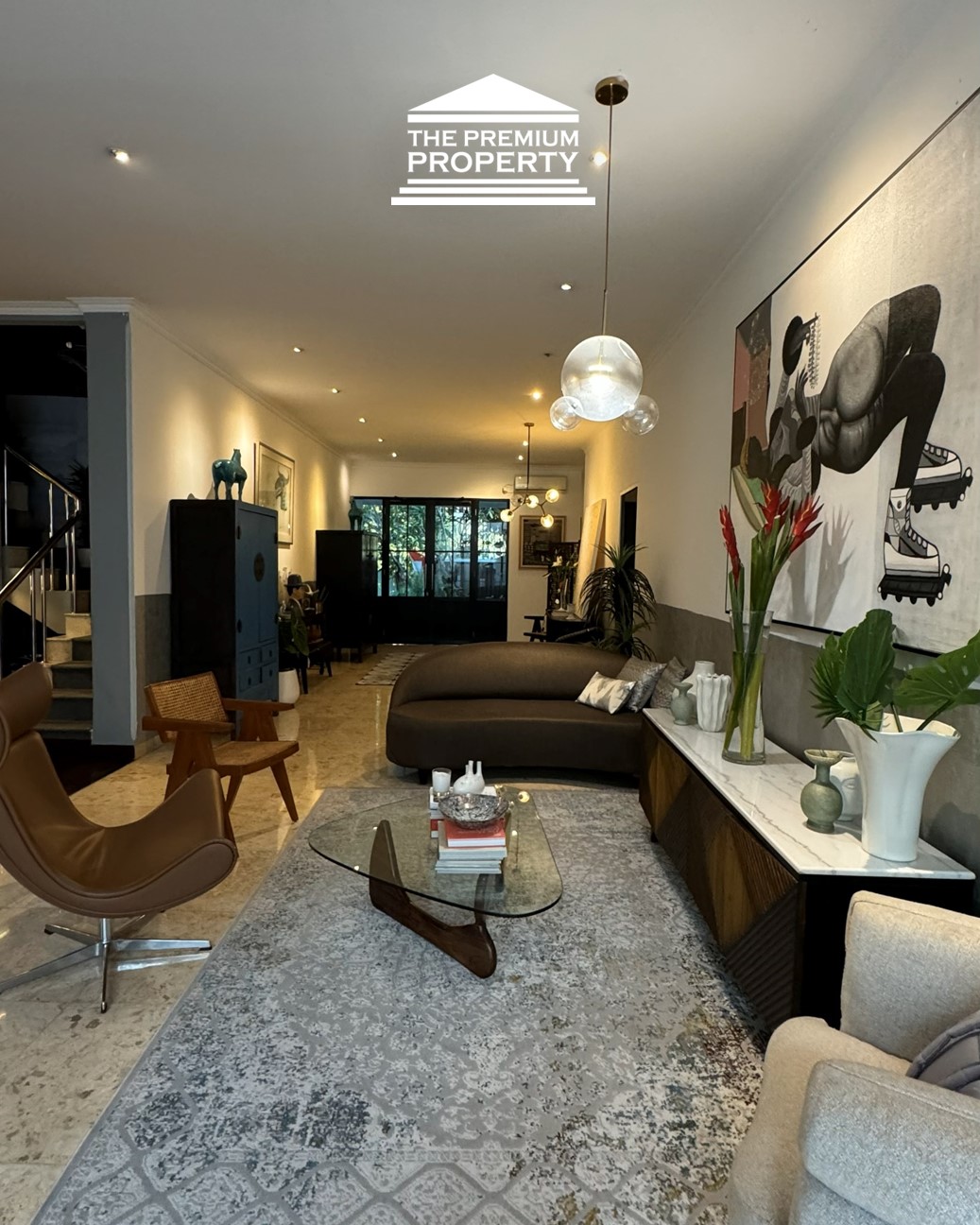 Hunian Eksklusif Kebayoran Baru Area Pakubuwono, Fully Furnished Ada Kolam Renang