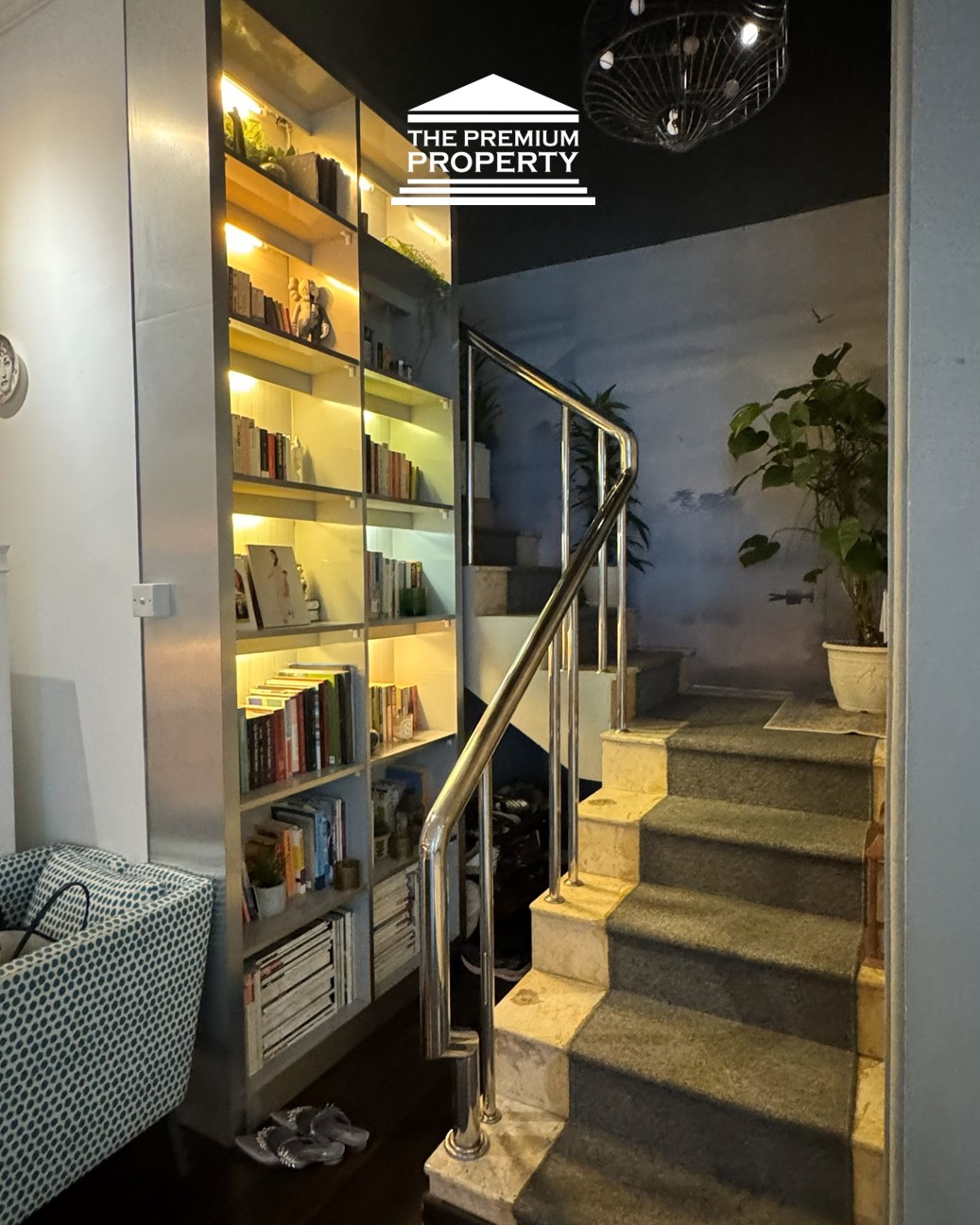 Hunian Eksklusif Kebayoran Baru Area Pakubuwono, Fully Furnished Ada Kolam Renang