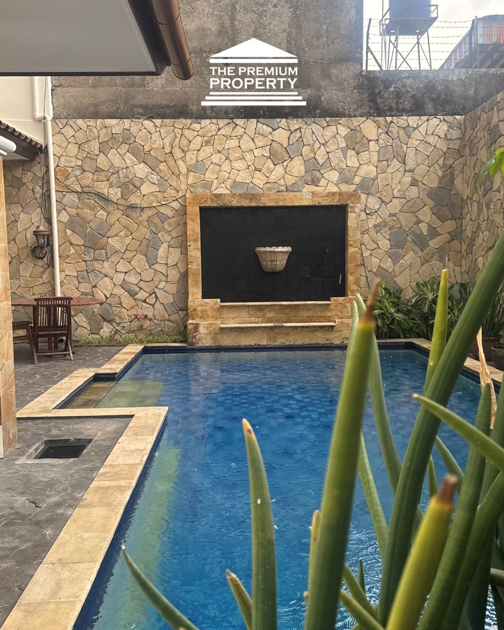 Rumah Mewah Cipete Utara Ada Kolam Renang – LT 345m2, Lokasi Elit Dekat Kemang