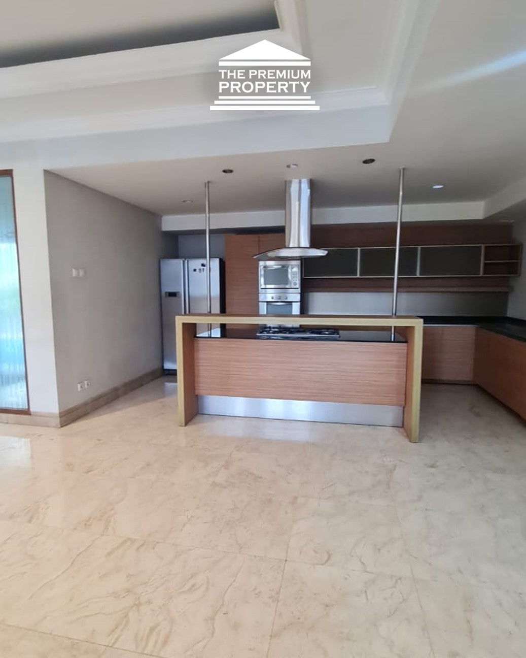 Rumah Mewah Karya Hadiprana di Cilandak – LT 840m2, Private Pool & Basement