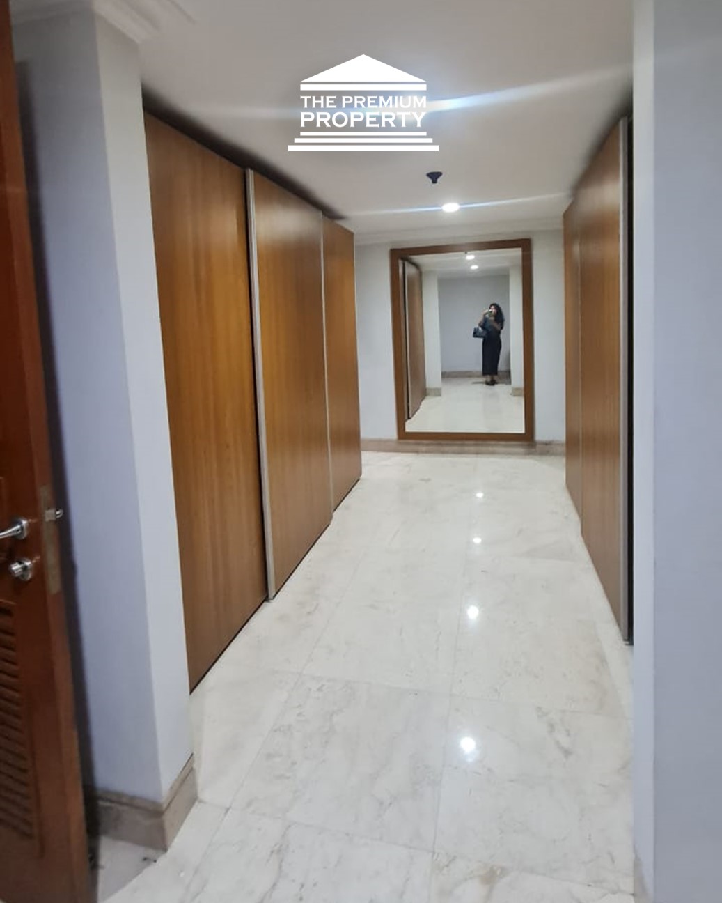 Rumah Mewah Karya Hadiprana di Cilandak – LT 840m2, Private Pool & Basement