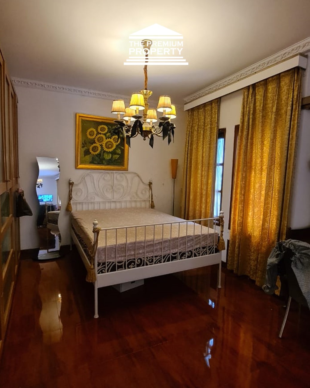 Rumah Siap Huni Pondok Indah Depan Taman – Strategis & Lingkungan Asri