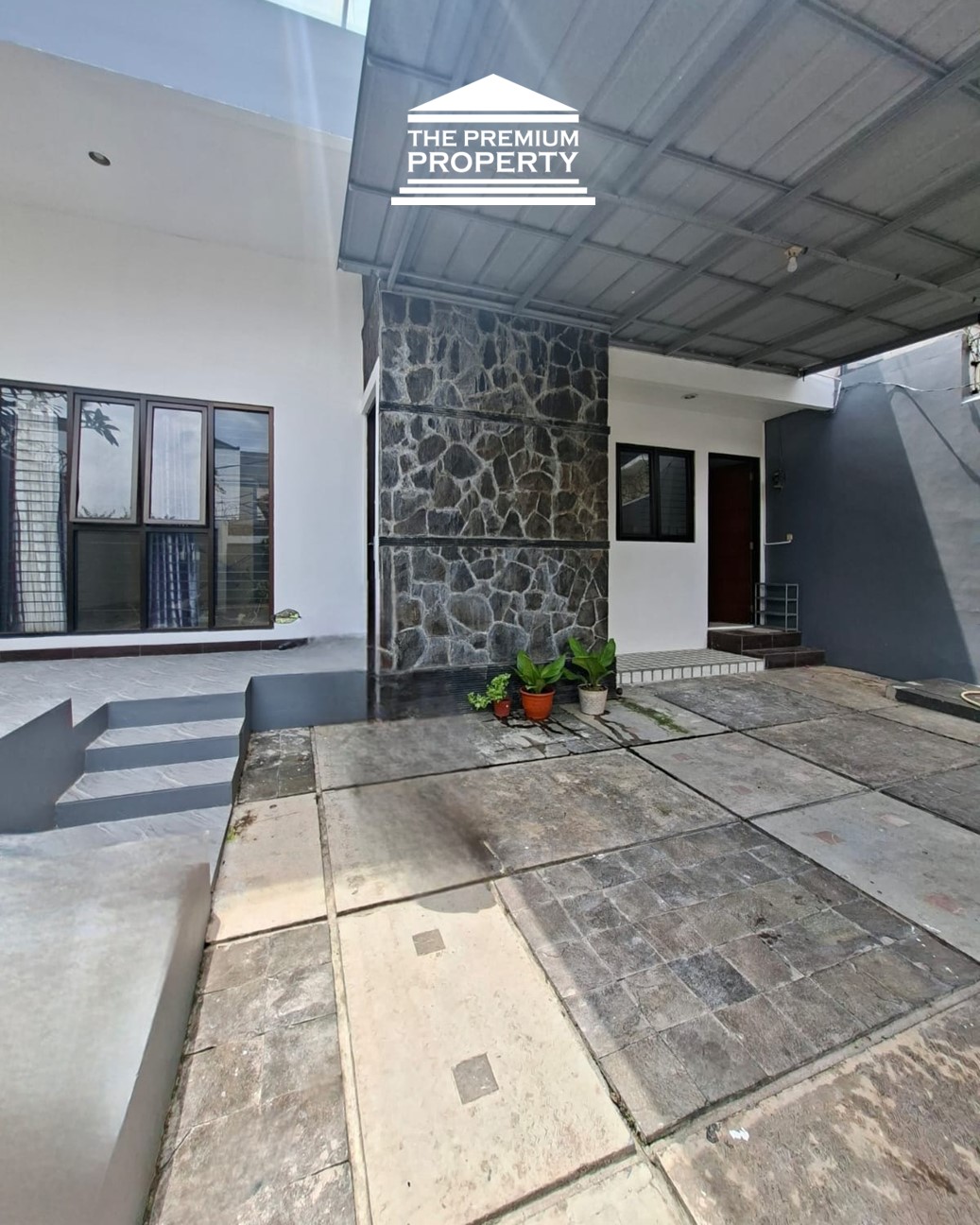 Rumah Dijual Kebayoran Baru Jakarta Selatan, 2 Lantai Dekat PIM & Blok M