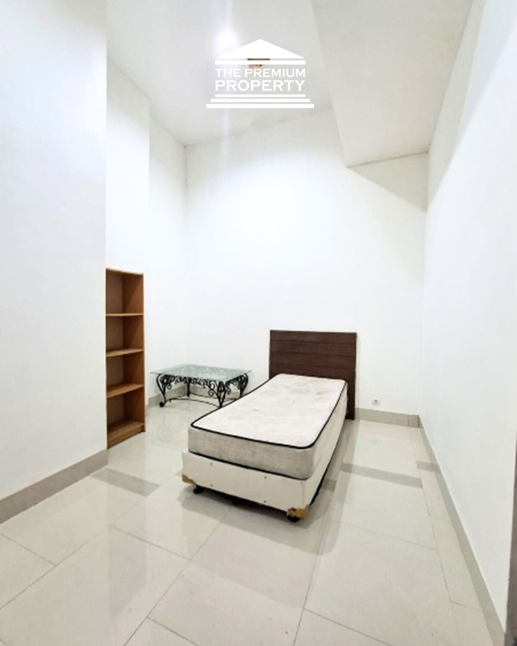 Rumah Dijual Kebayoran Baru Jakarta Selatan, 2 Lantai Dekat PIM & Blok M
