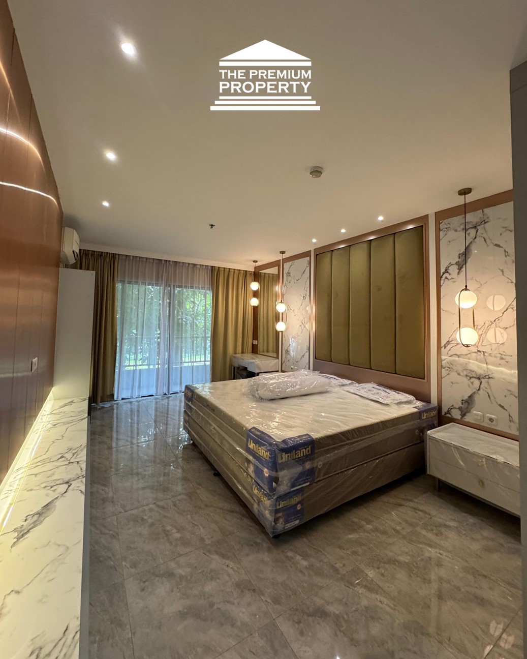 Apartemen Disewa Golf Hill Terrace Tower B, 3 KT, Furnished, View Pool