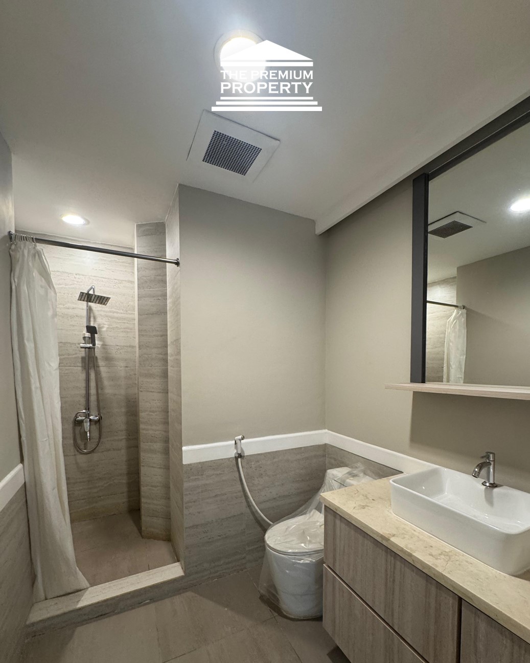 Apartemen Disewa Golf Hill Terrace Tower B, 3 KT, Furnished, View Pool