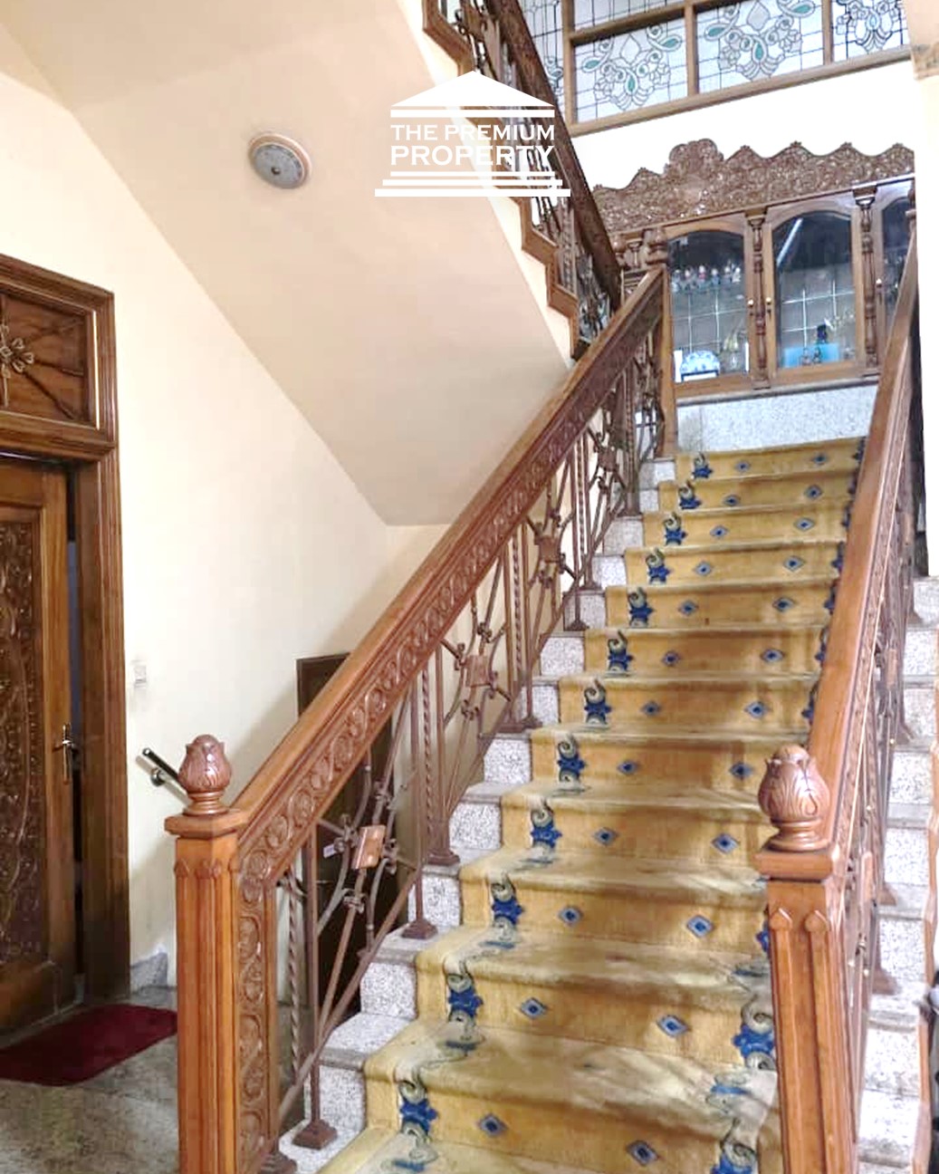 Rumah Klasik 2 Lantai di Lokasi Premium Menteng Jakarta Pusat