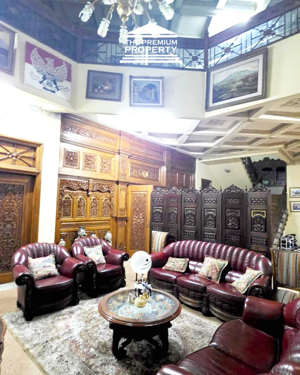 Rumah Klasik 2 Lantai di Lokasi Premium Menteng Jakarta Pusat