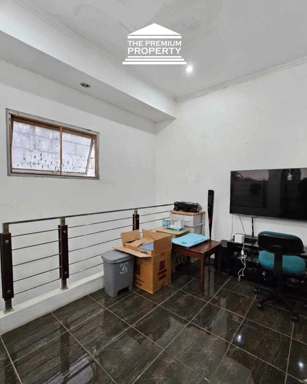 Dijual Rumah Kebayoran Baru Area Wijaya, 3 Lantai SHM Lokasi Premium
