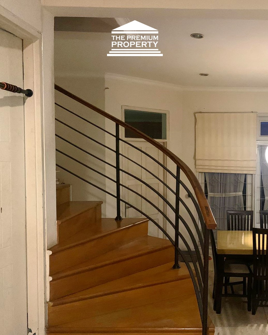 Rumah Dijual di Villa Cinere Mas, 2 Lantai, Luas 380 m2