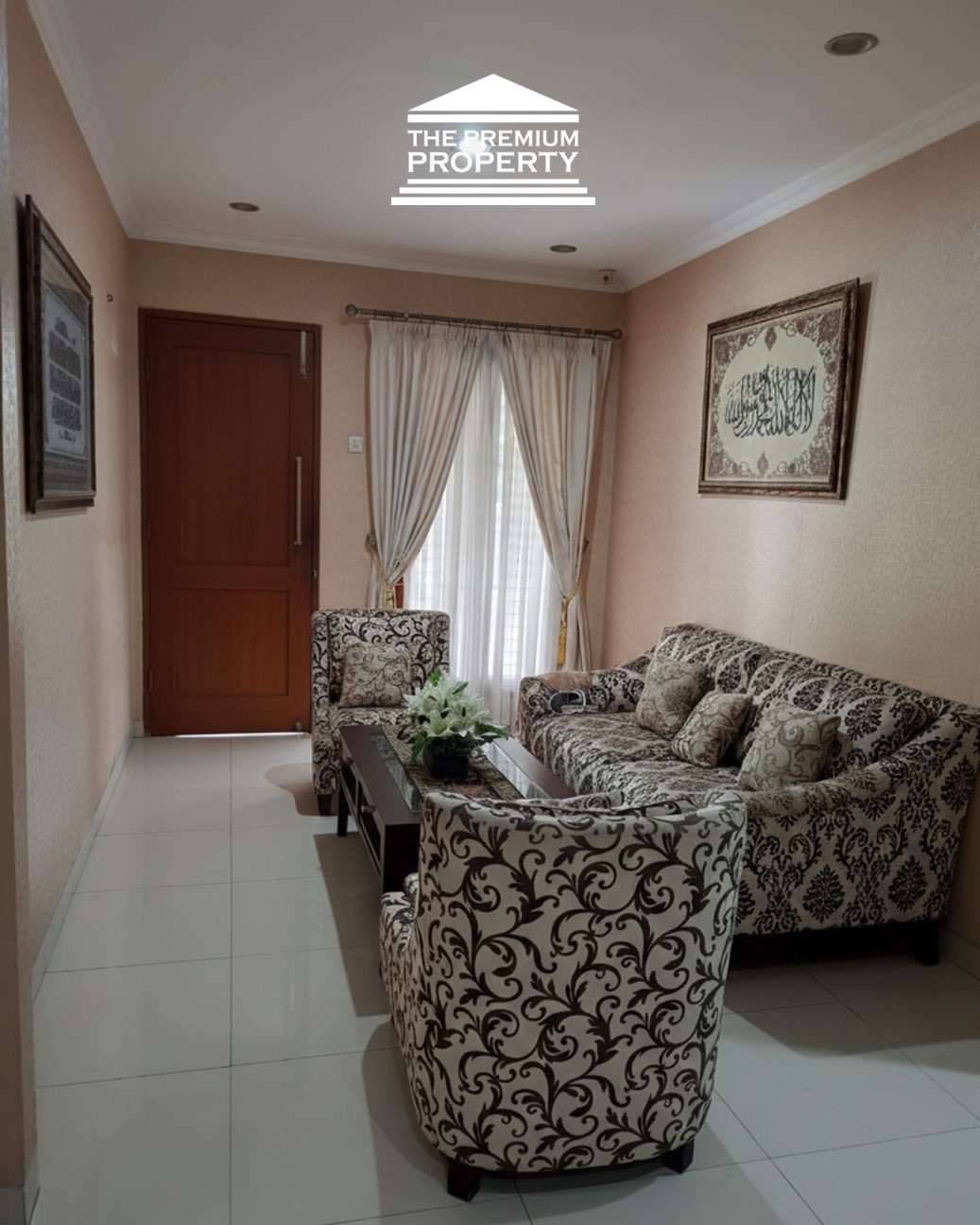Rumah Dijual di Pondok Indah-2Lantai, 4 Kamar Tidur, Area Pinang