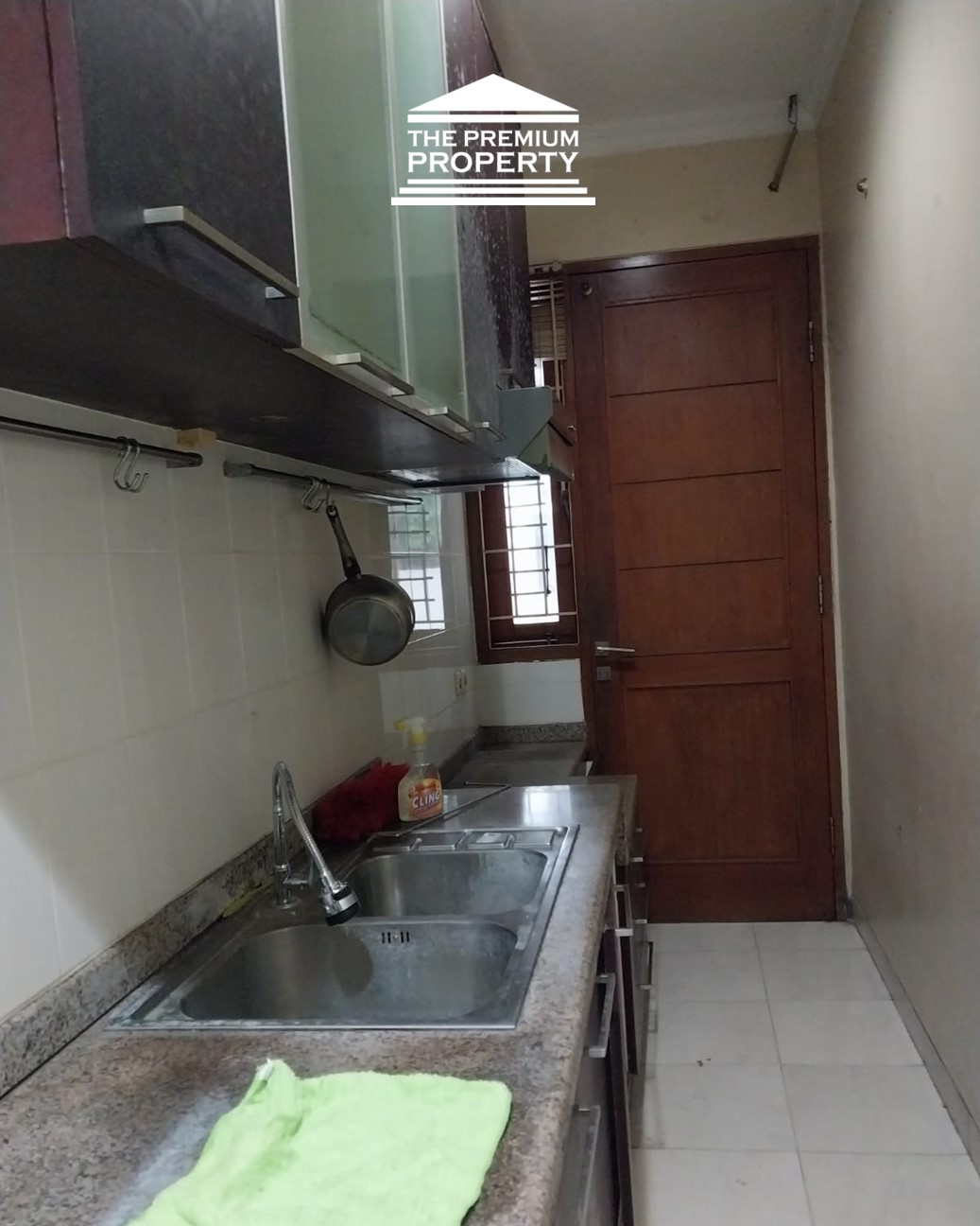 Rumah Dijual di Pondok Indah-2Lantai, 4 Kamar Tidur, Area Pinang