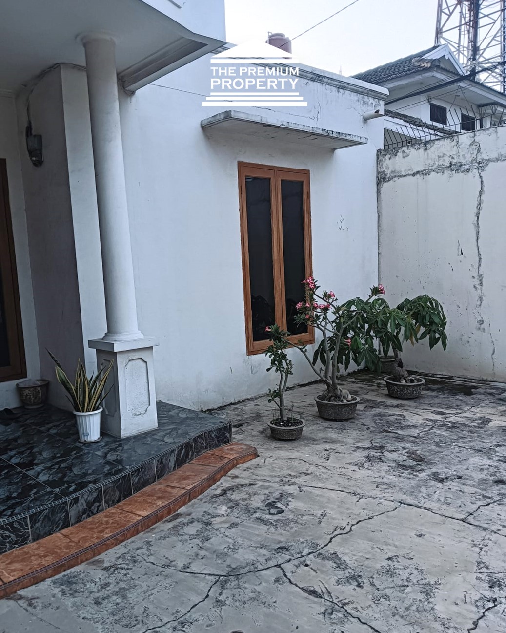 (pepaya raya 37A) Jual Rumah di Jagakarsa, 2 Lantai, Jalan Lebar, Sangat dekat dengan Minimarket