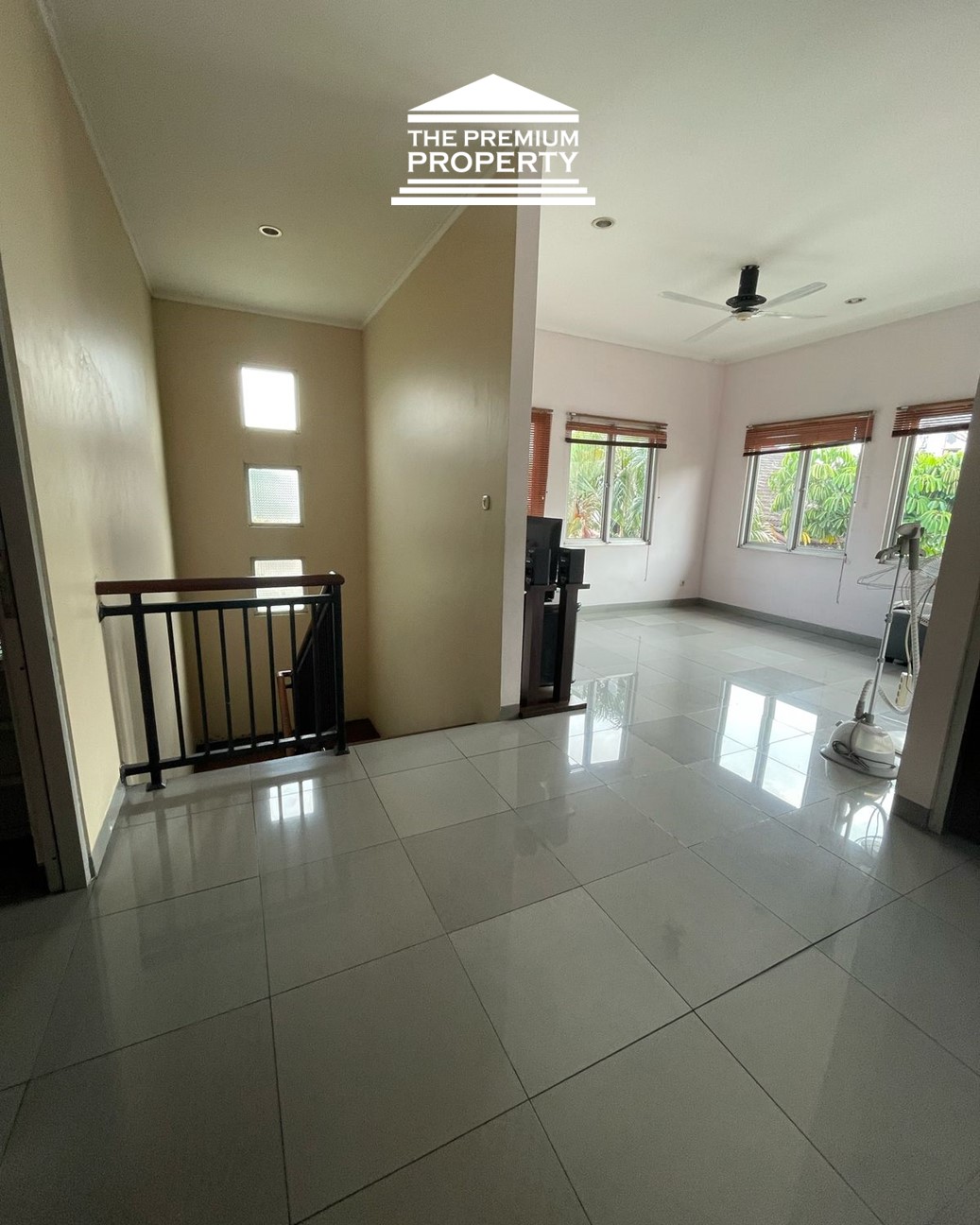 Rumah Dijual di Kebayoran Baru, Ada Rumah Utama dan Rumah Kost 8KT Furnished, Ada Kios Bisa Disewa