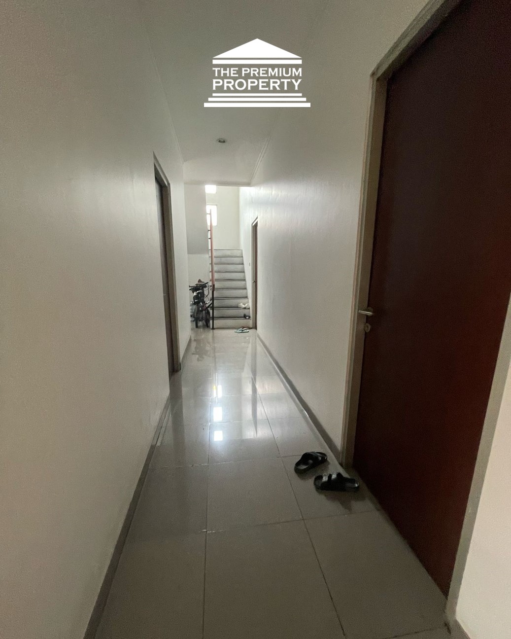 Dijual Rumah di Kebayoran Baru. Ada Rumah Utama dan Rumah Kost 8KT Furnished, Ada Kios Bisa Disewa