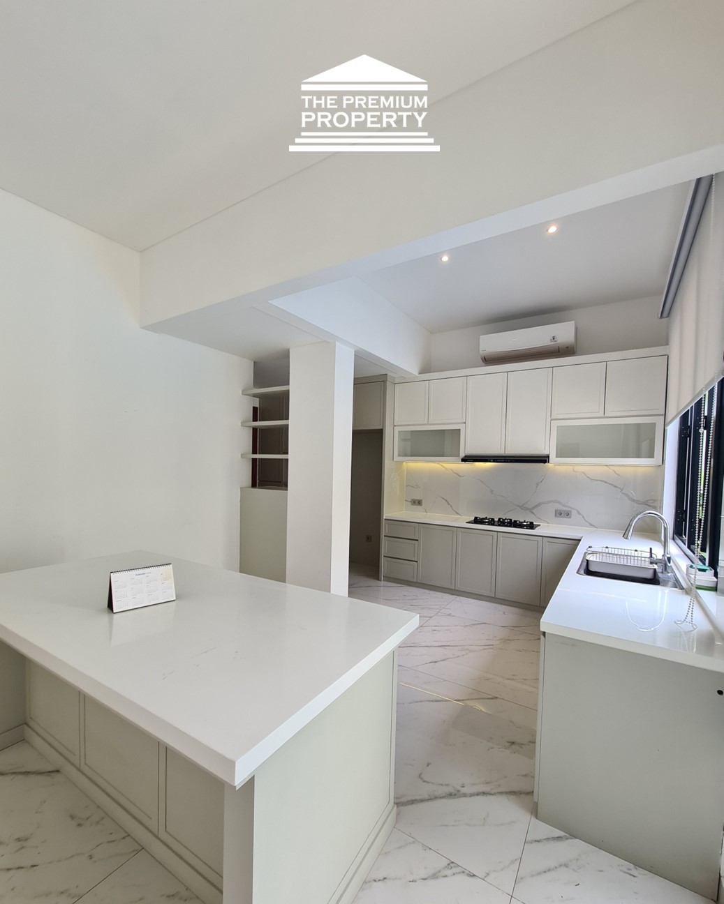 Siap Huni! Rumah 2 Lantai area Selong, Jalan Lebar, Tenang