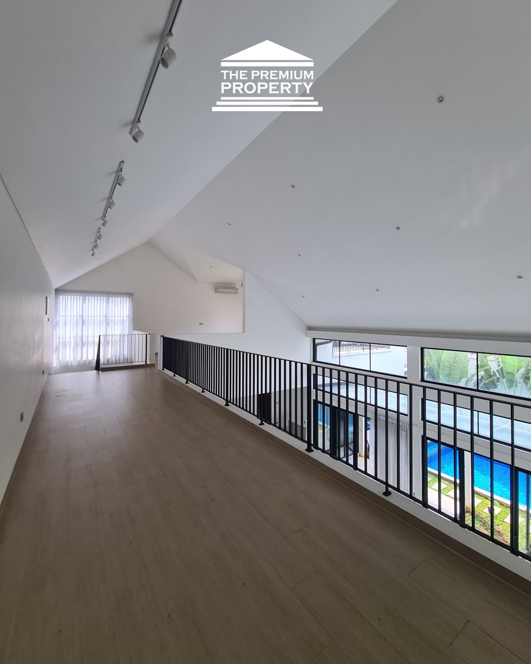 Siap Huni! Rumah 2 Lantai area Selong, Jalan Lebar, Tenang