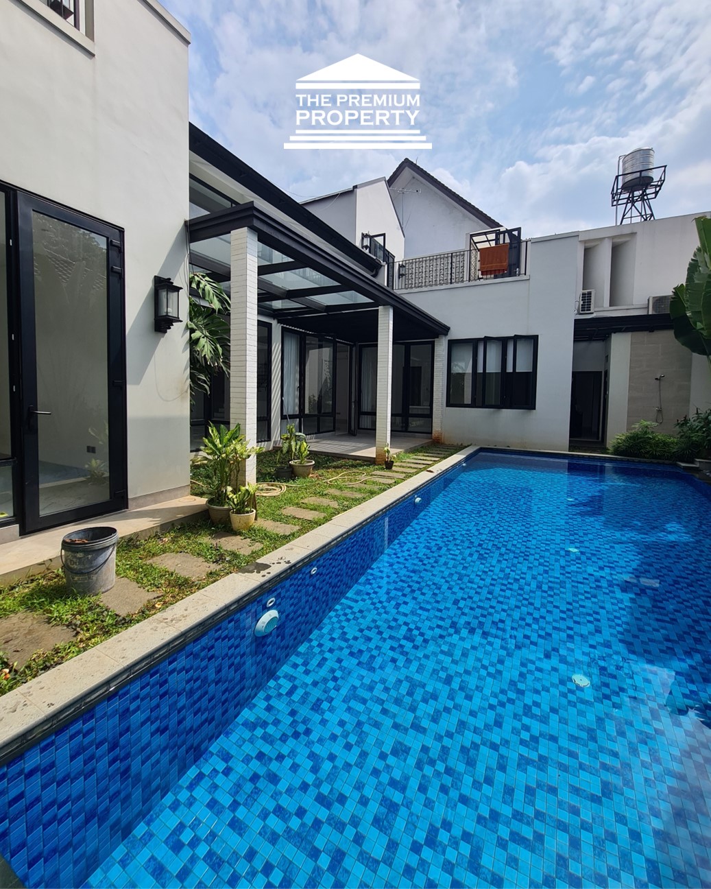 Siap Huni! Rumah 2 Lantai area Selong, Jalan Lebar, Tenang