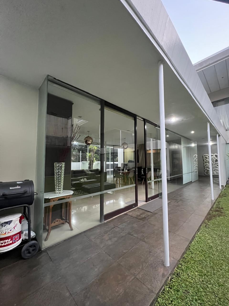 Rumah Cocok Usaha Resto, Cafe, Klinik, Kantor, Area Dekat Panglima Polim, Dharmawangsa, Blok M