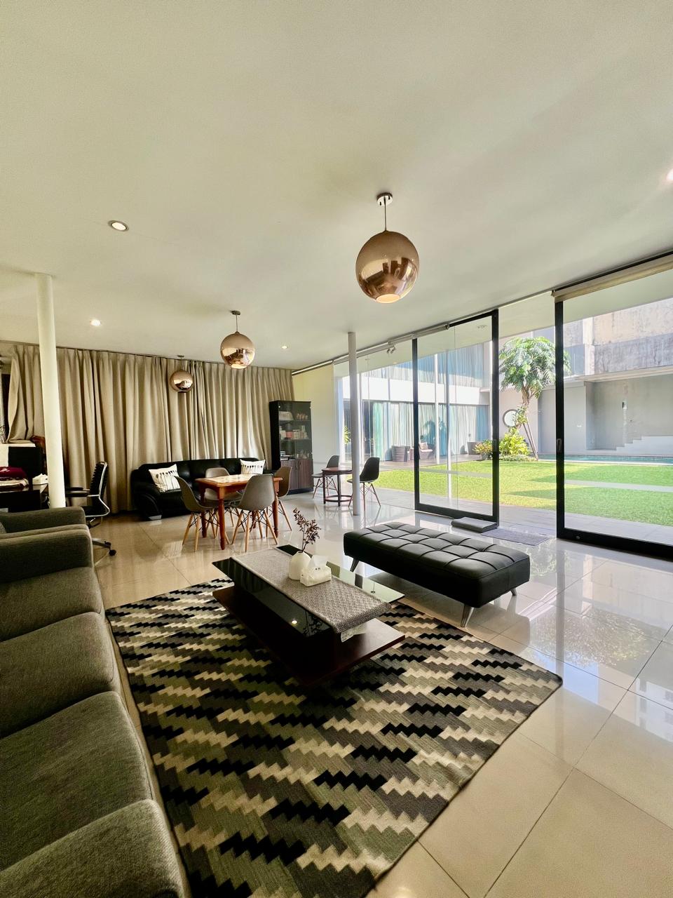 Rumah Cocok Usaha Resto, Cafe, Klinik, Kantor, Area Dekat Panglima Polim, Dharmawangsa, Blok M