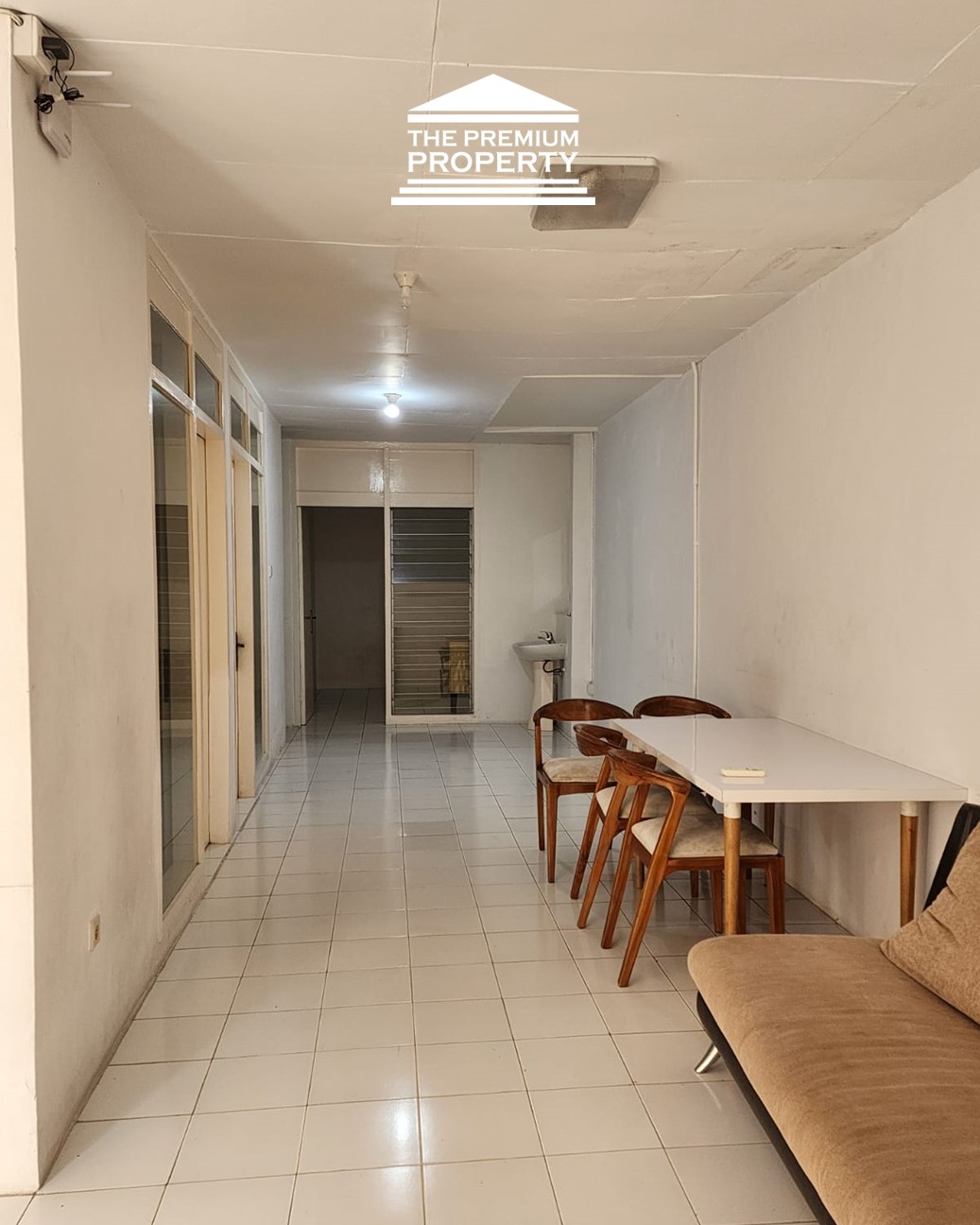 Jual Murah! Rumah 3 Kamar Tidur 1,5 Lantai Area Jalan Pinang Pondok Indah