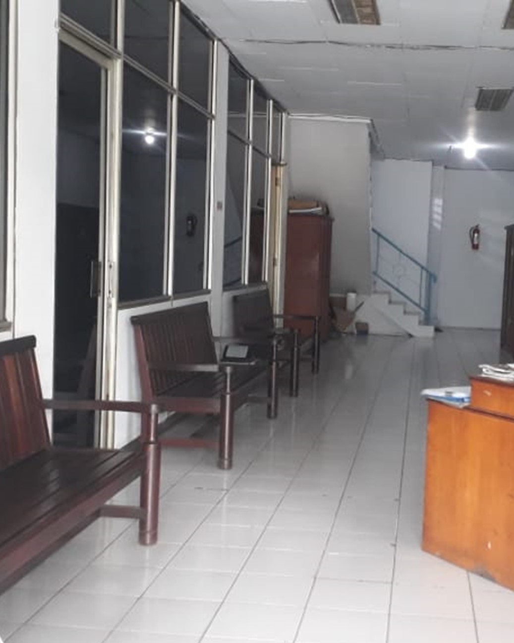 Gedung 4 Lantai di Menteng, Jalan 2 Arah, Lokasi STrategis