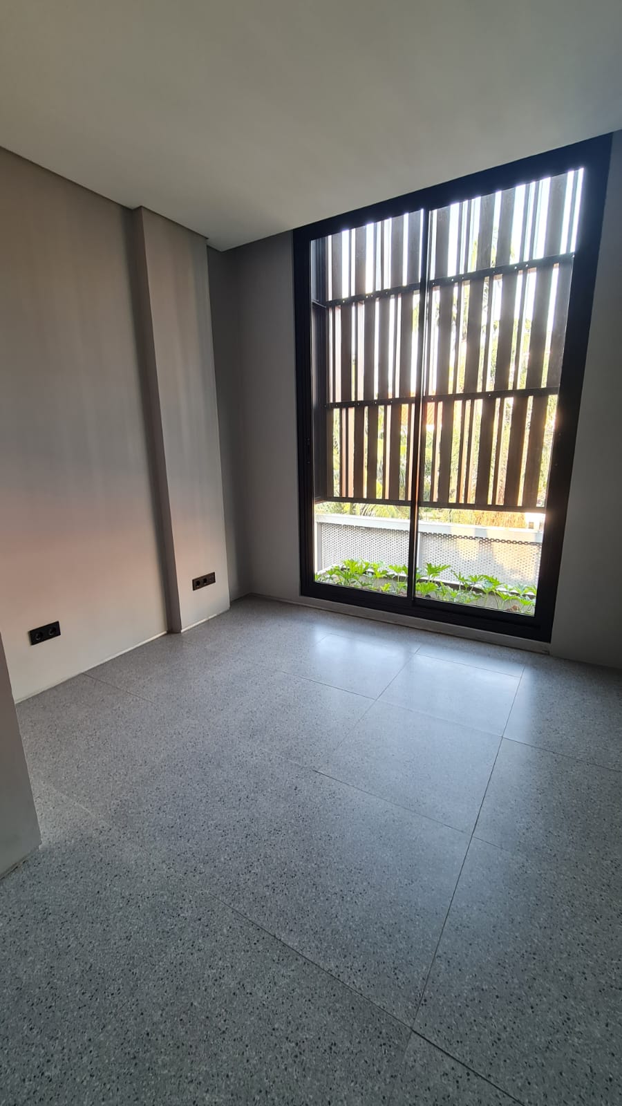 Rumah Brand New di Permata Hijau, 3,5 Lantai, Smart Home System, Dalam Town House