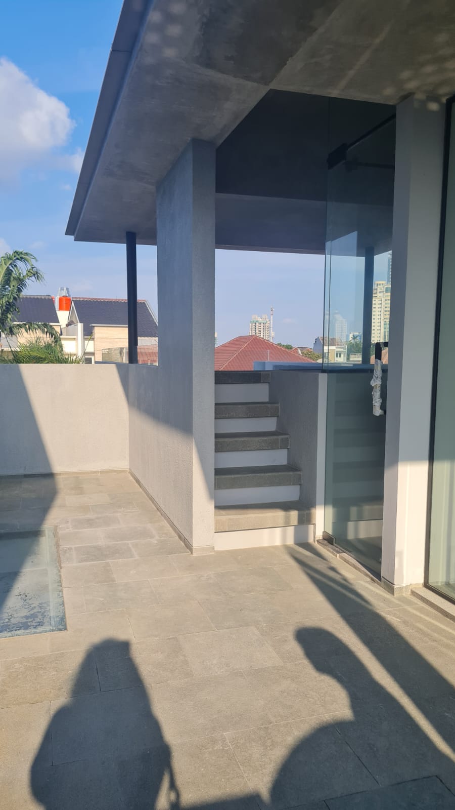 Rumah Brand New di Permata Hijau, 3,5 Lantai, Smart Home System, Dalam Town House