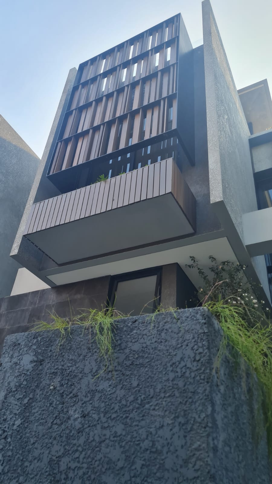 Rumah 3,5 Lantai di Permata Hijau, Brand New, Dalam Town House