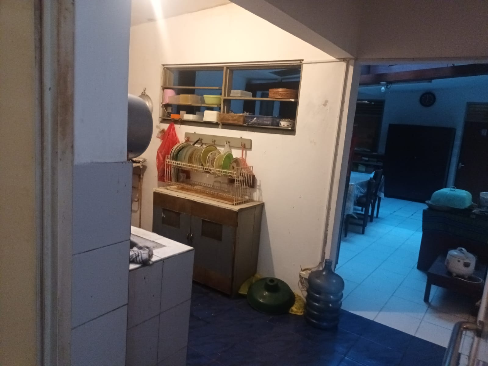 Dekat Permata Hijau! Rumah 250m² Cocok Jadi Kost, Ruko, atau Mini Market!