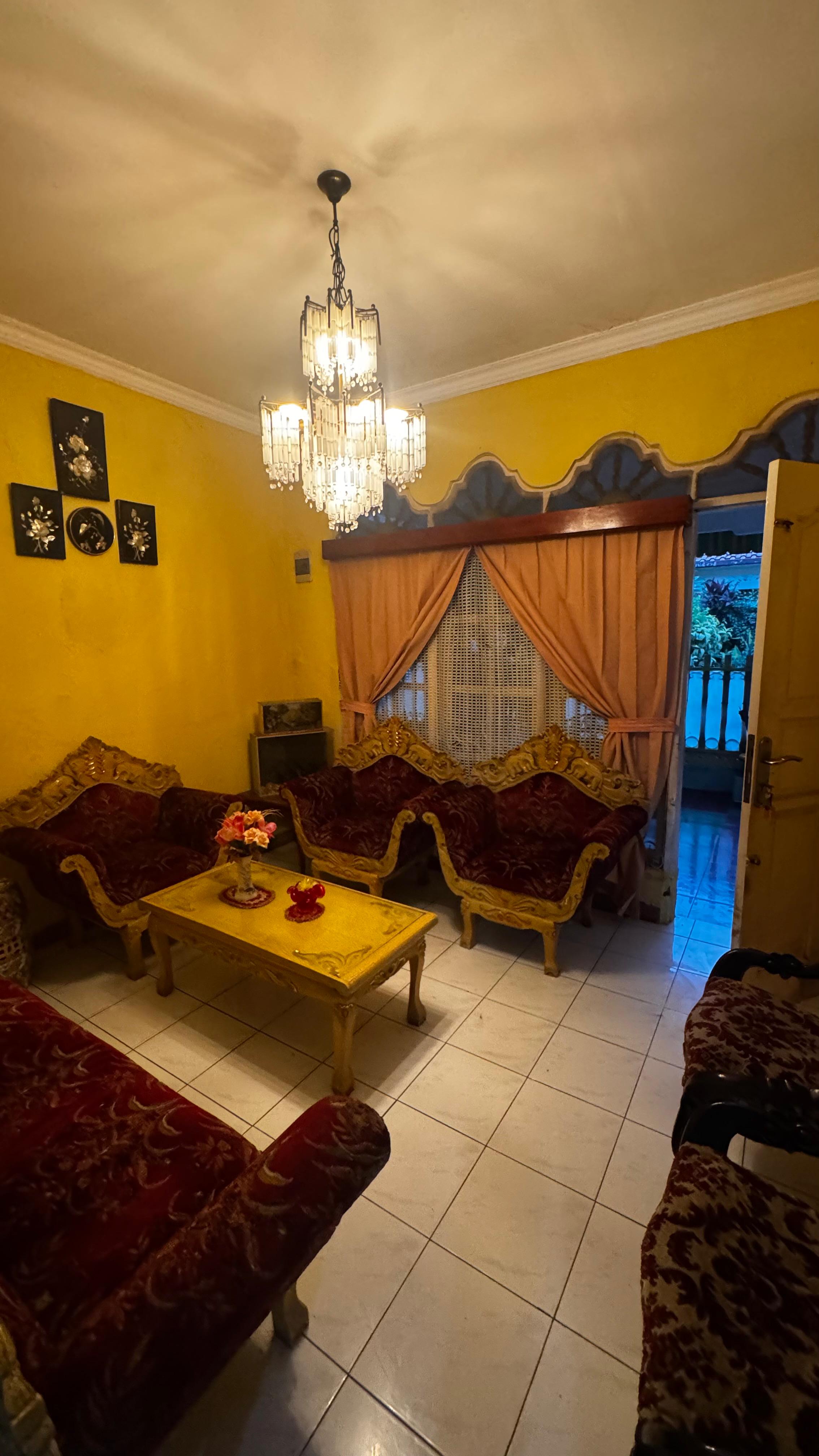 Jual Rumah Hitung Tanah, Hanya 8 Menit Ke Pakuwon Mall Bekasi