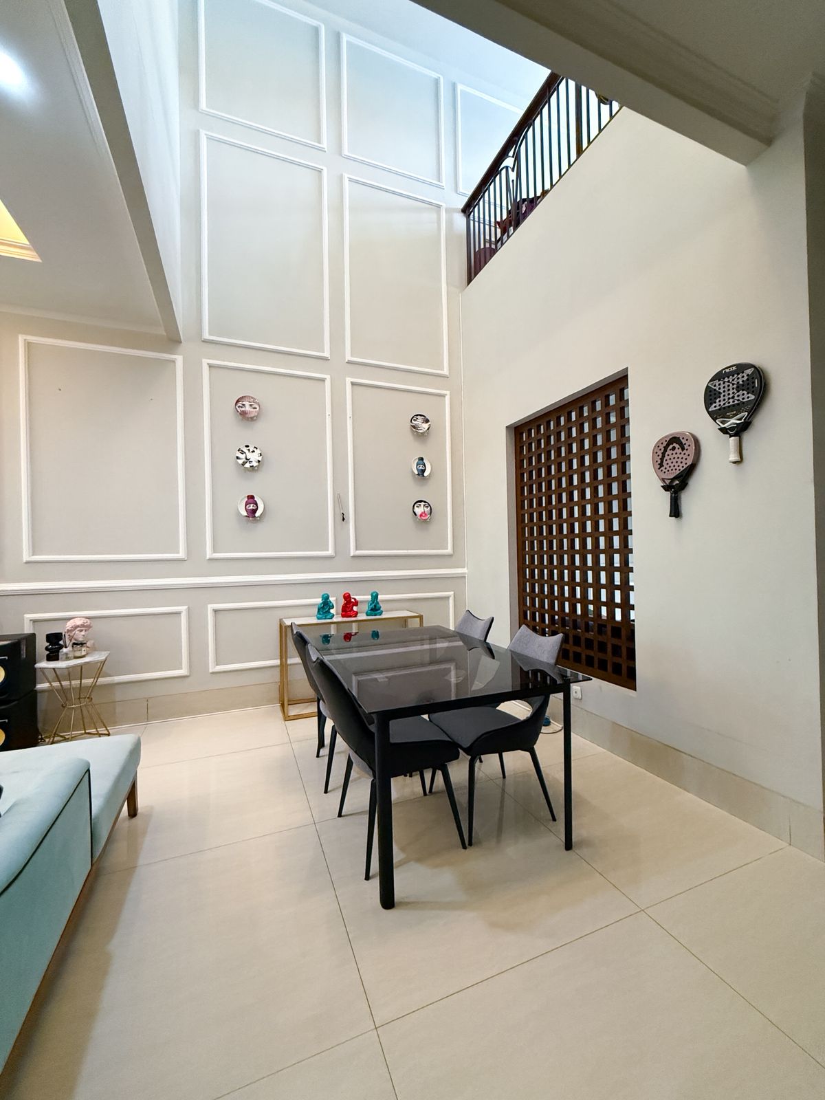 Rumah Dalam Komplek, Security 24 Jam, Furnished, Bebas Banjir