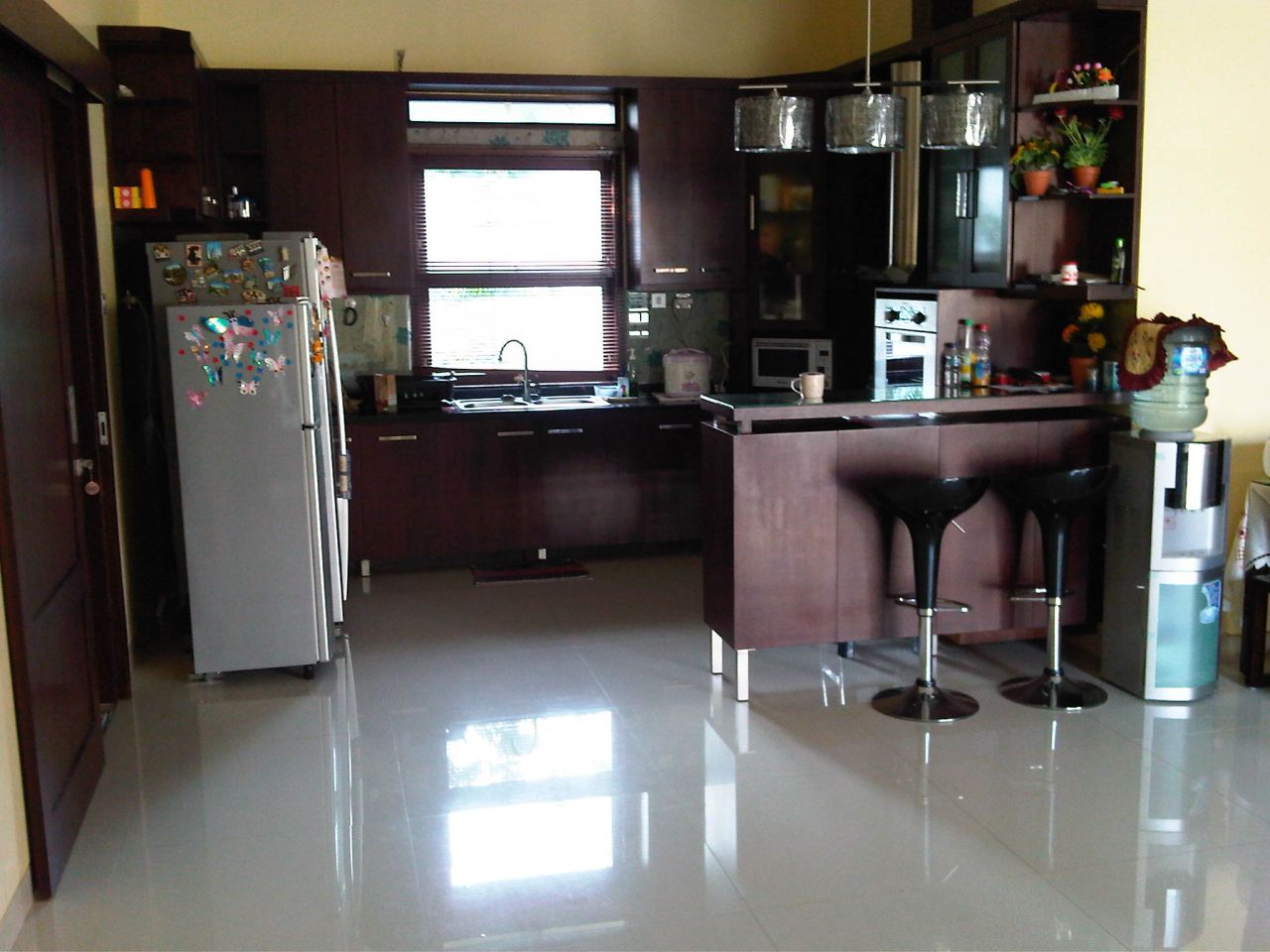 Rumah Dijual di Lebak Bulus, Dalam Townhouse, 2 Lantai, ada Taman dan Kolam Renang