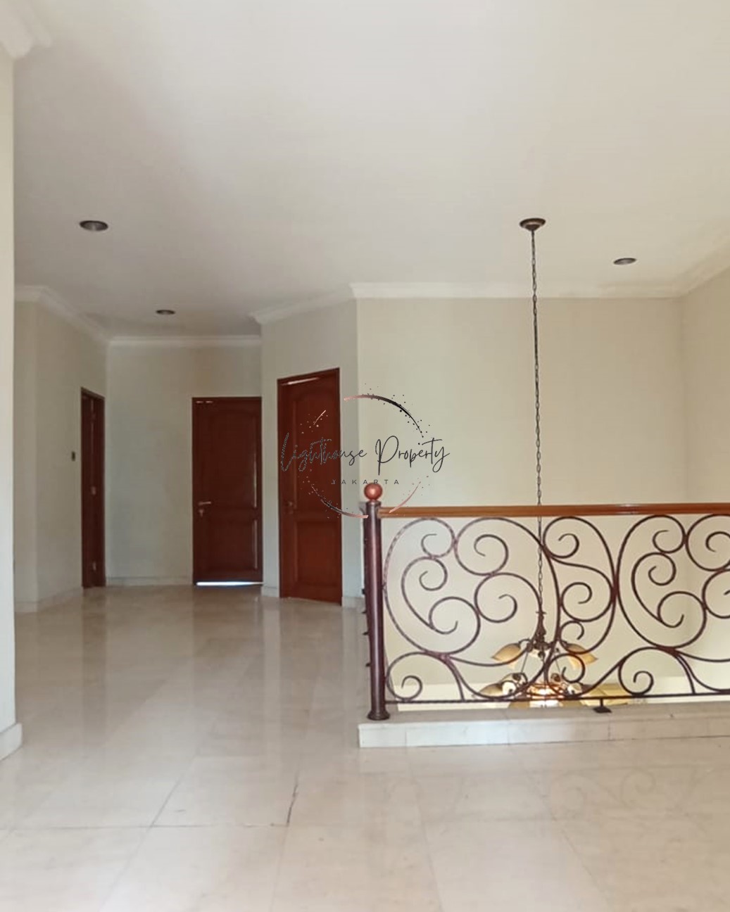 Rumah Dijual di Pejaten. Siap Huni