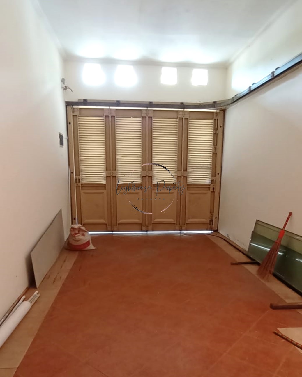 Rumah Dijual di Pejaten. Siap Huni