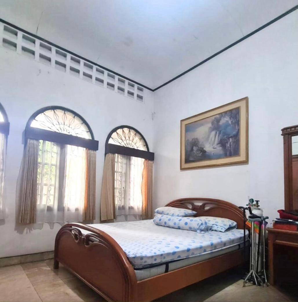 Rumah Dijual 1 Lantai di Cinere, Rumah Lama, Jalan lebar 2 Mobil, Tidak banjir 