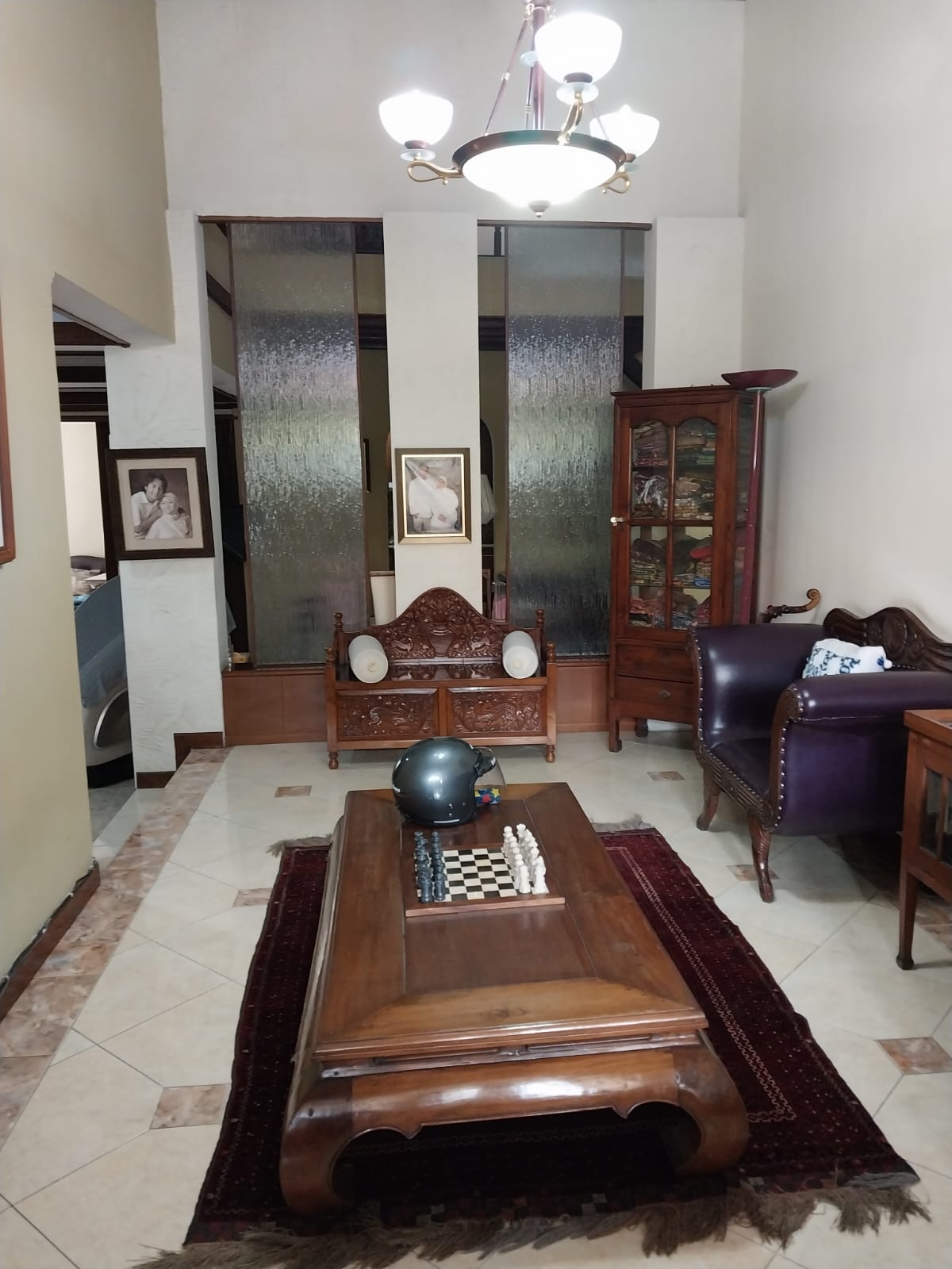 Dijual Rumah Lama 2 Lantai di Kebayoran Lama