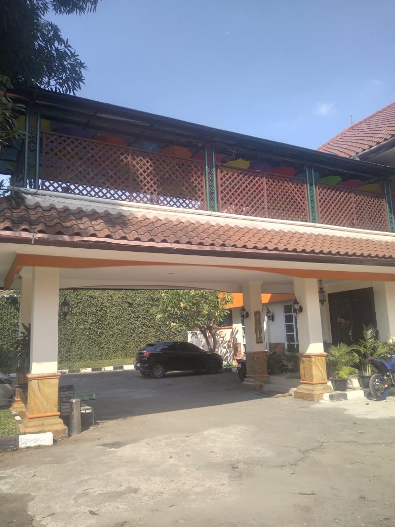 Dijual Rumah Kost, Guesthouse di Pejaten, Pasar Minggu, 2 Lantai