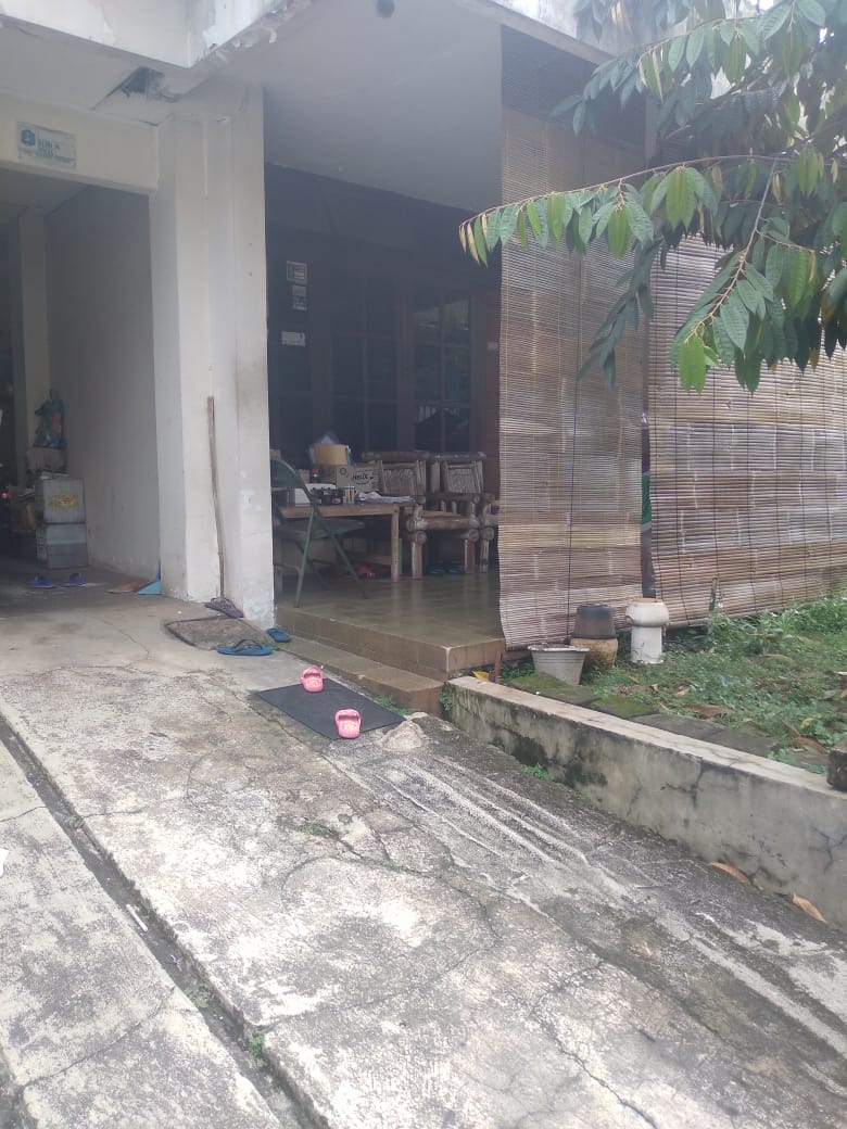 Rumah Dijual di Pondok Pinang, Rumah Lama, Butuh Renovasi