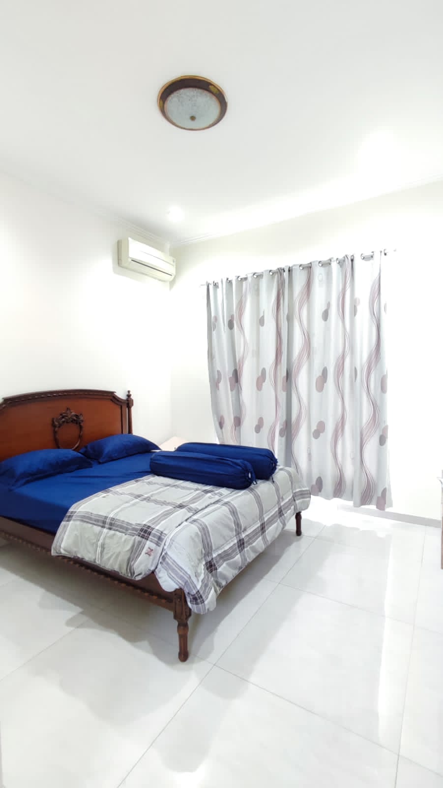 Rumah Dijual di Cipulir, Fully Furnished, 2 Lantai, Halaman Luas