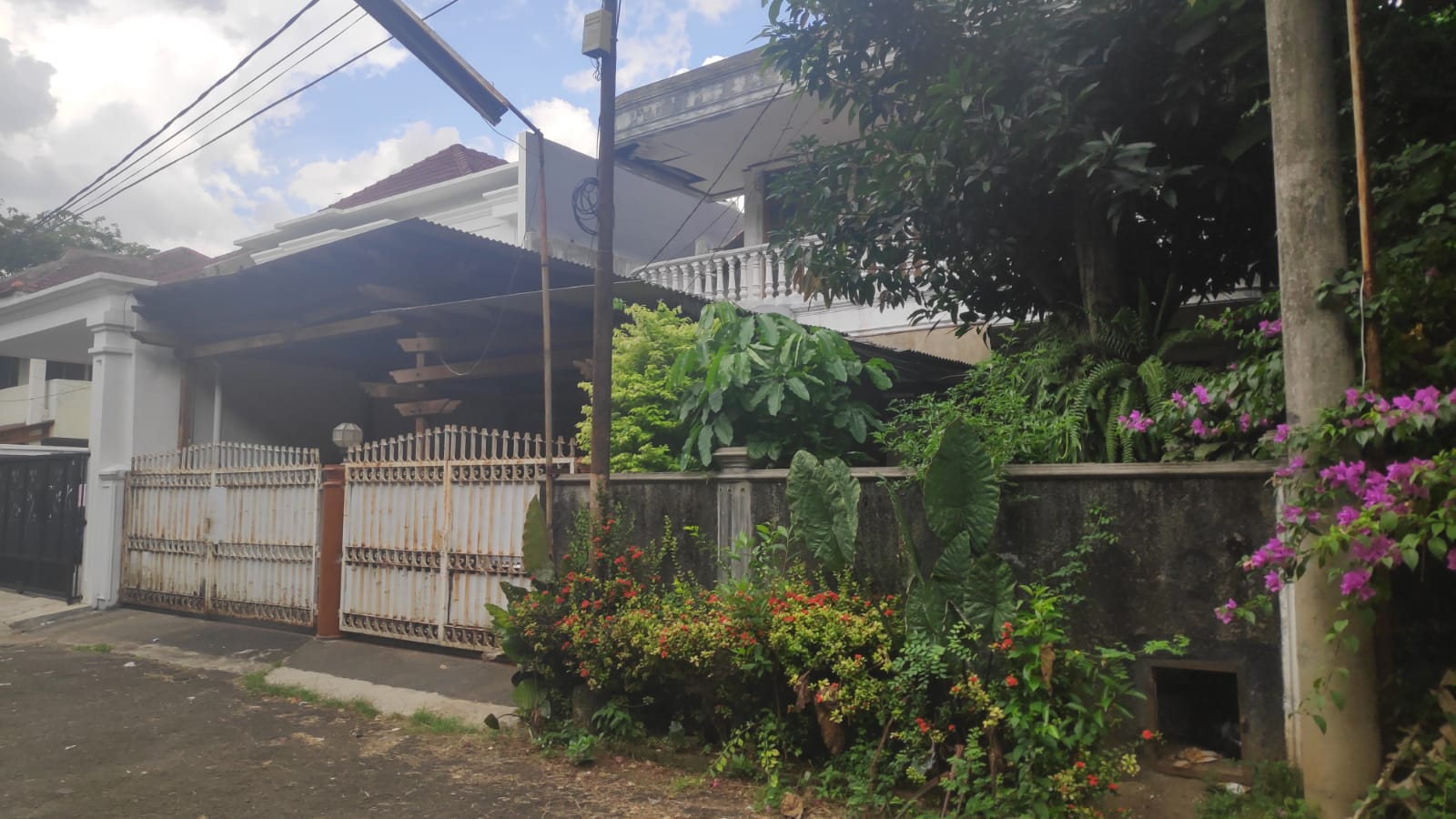 Rumah Dijual di Bintaro, 2 Lantai