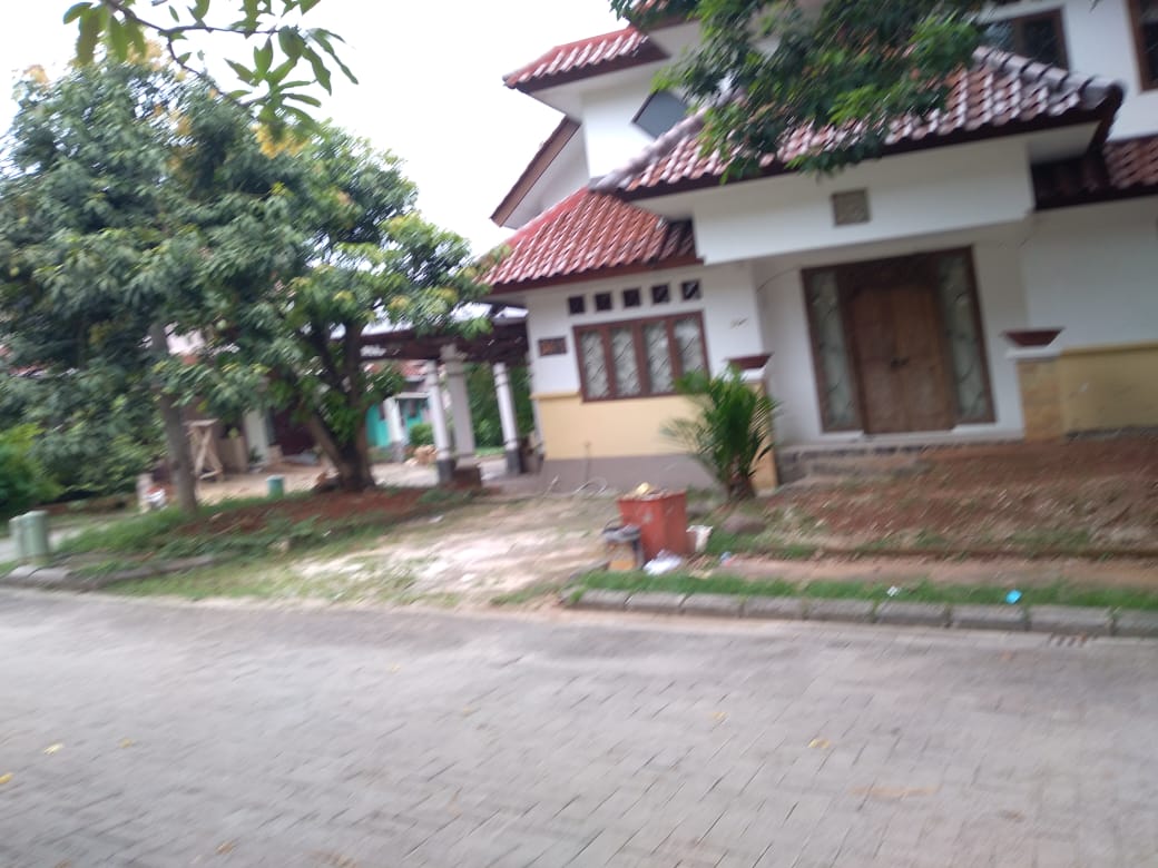 Dijual Rumah 2 Lantai Di Dalam Komplek Cirendeu, Posisi Huk