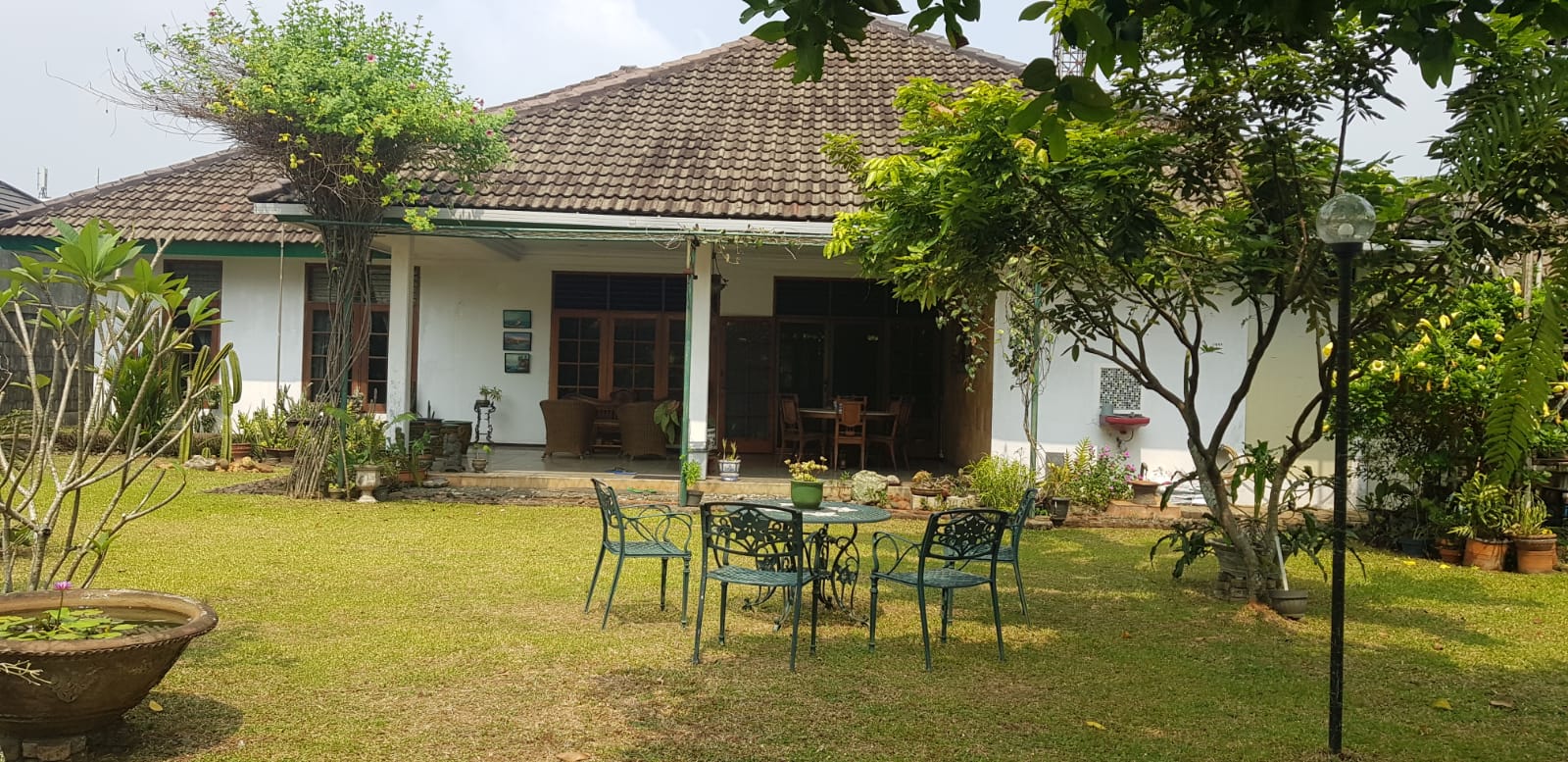 Rumah Dijual di Ciputat, Rumah 1 Lantai, Tanah Luas