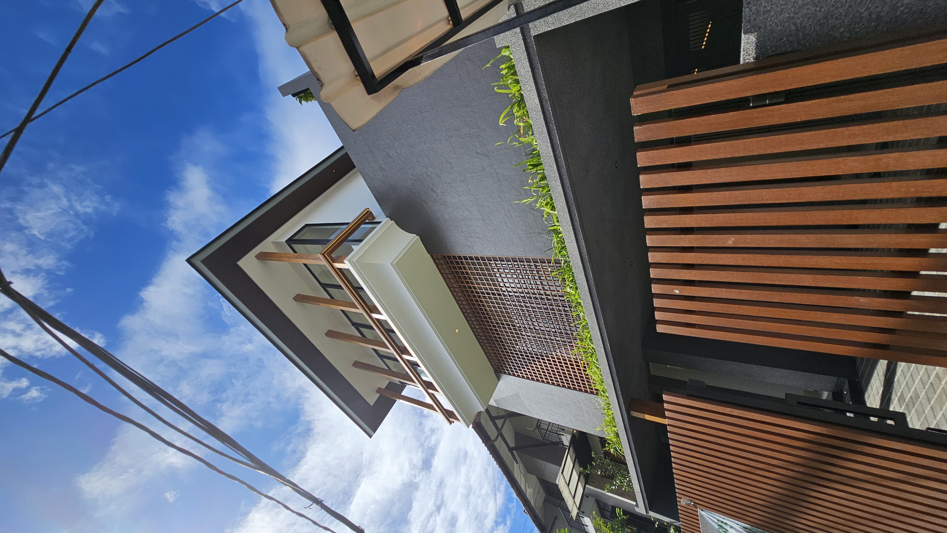 Rumah Mewah Baru 3,5 Lantai di Pondok Indah - Ada Lift & Kolam Renang Pribadi