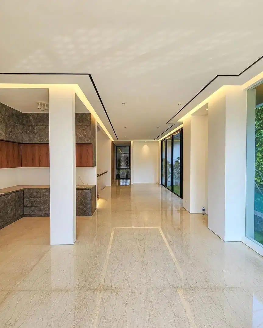 Rumah Mewah Baru 3,5 Lantai di Pondok Indah - Ada Lift & Kolam Renang Pribadi
