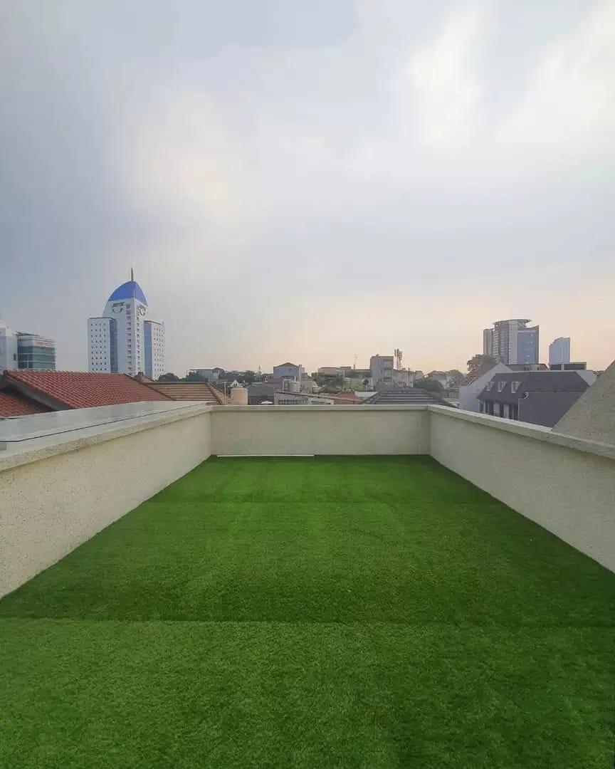 Rumah Mewah Baru 3,5 Lantai di Pondok Indah - Ada Lift & Kolam Renang Pribadi