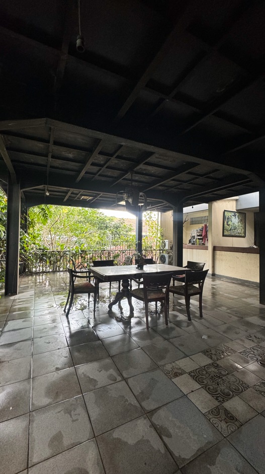 Rumah 4 lantai di Pondok Indah, 25 KT, cocok kost exclusive, lokasi strategis